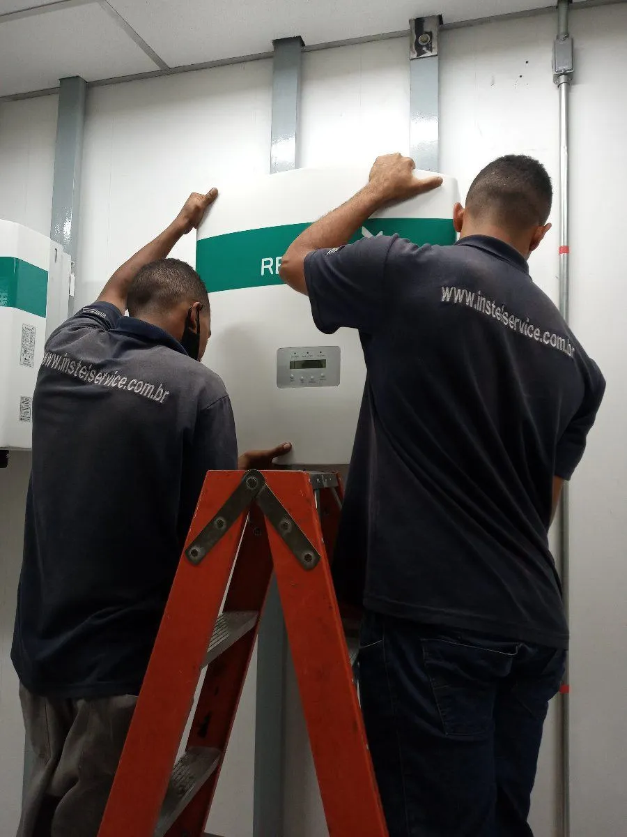 Instalação elétrica Mariápolis — vistoria com marcações técnicas